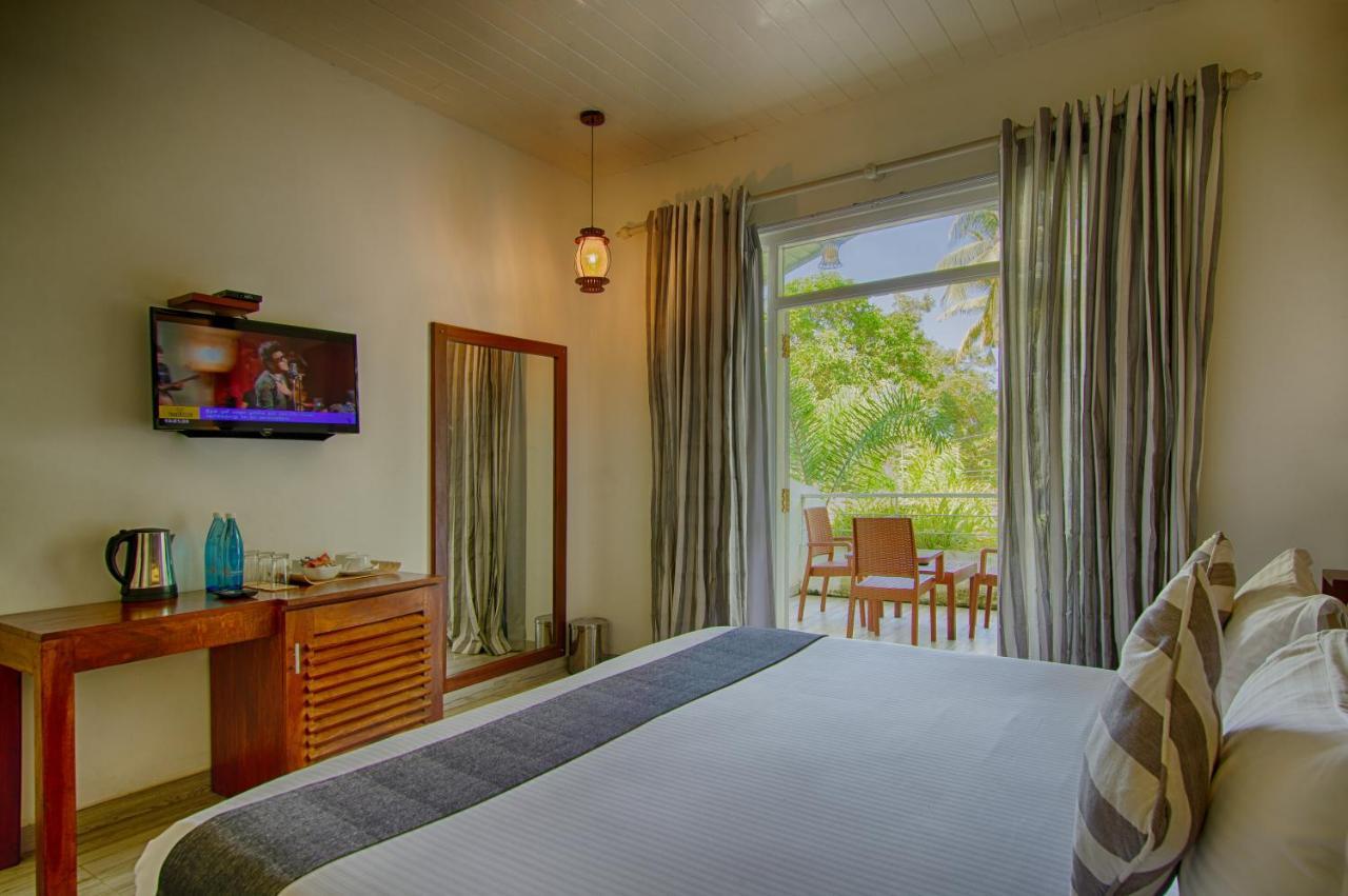 Deltora Villa - Free Drop Off To Galle Fort By Tuktuk Luaran gambar