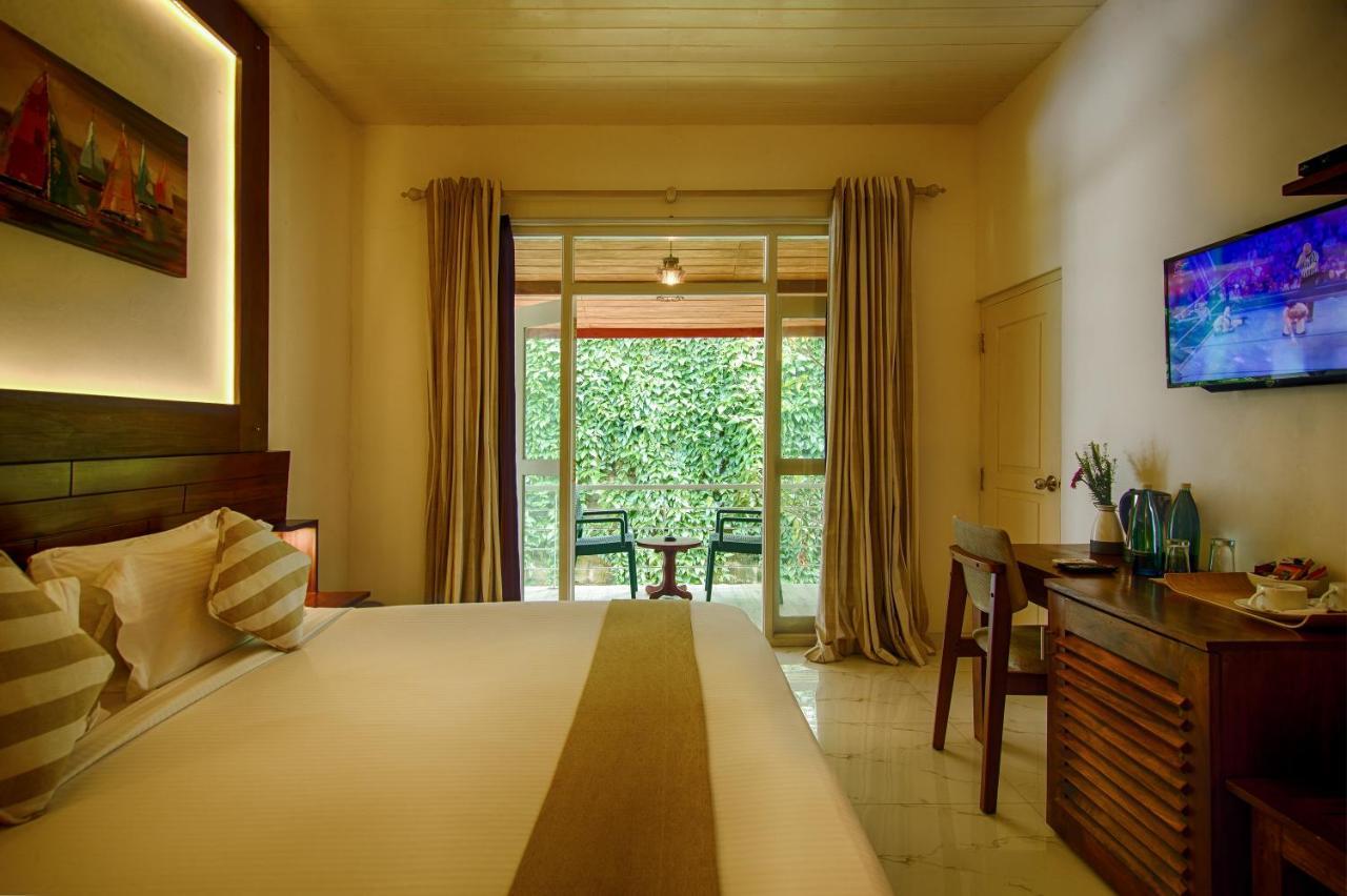 Deltora Villa - Free Drop Off To Galle Fort By Tuktuk Luaran gambar