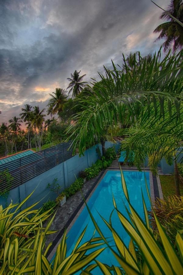 Deltora Villa - Free Drop Off To Galle Fort By Tuktuk Luaran gambar