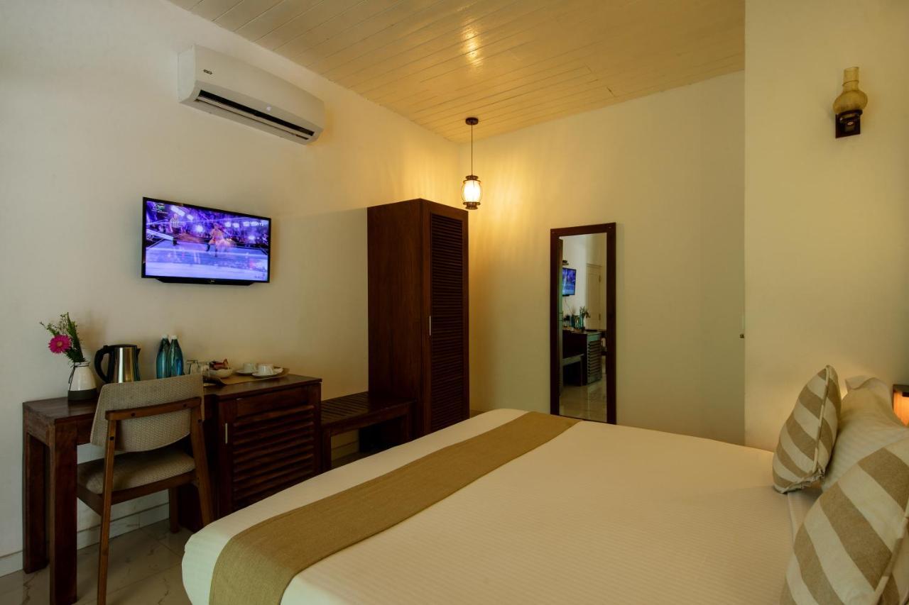 Deltora Villa - Free Drop Off To Galle Fort By Tuktuk Luaran gambar